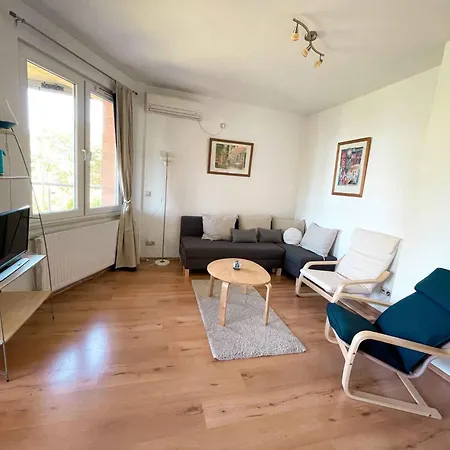 In - Balaton 53638 Apartman